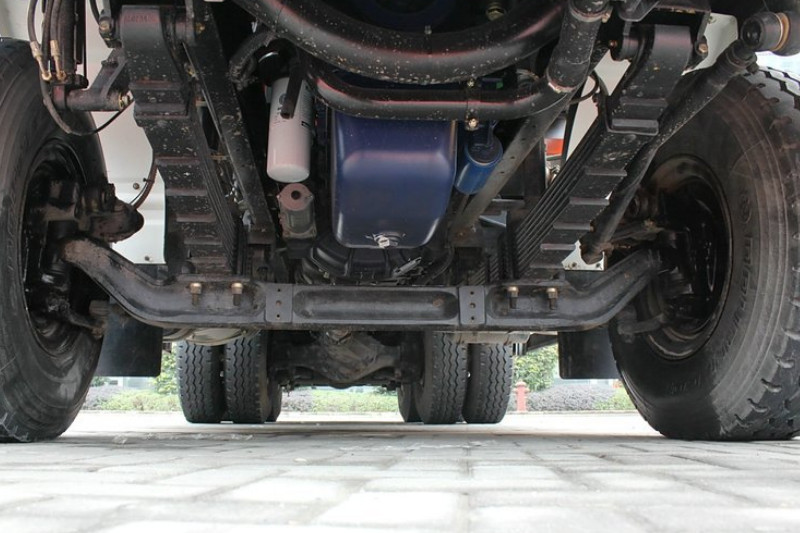 上汽红岩 金刚重卡 310马力 6X4 5.6米 国四 自卸车(CQ3255TRG384B)