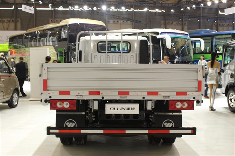 福田 奥铃CTS 143马力 4.2米 国五单排栏板轻卡(BJ1048V9JEA-FE)