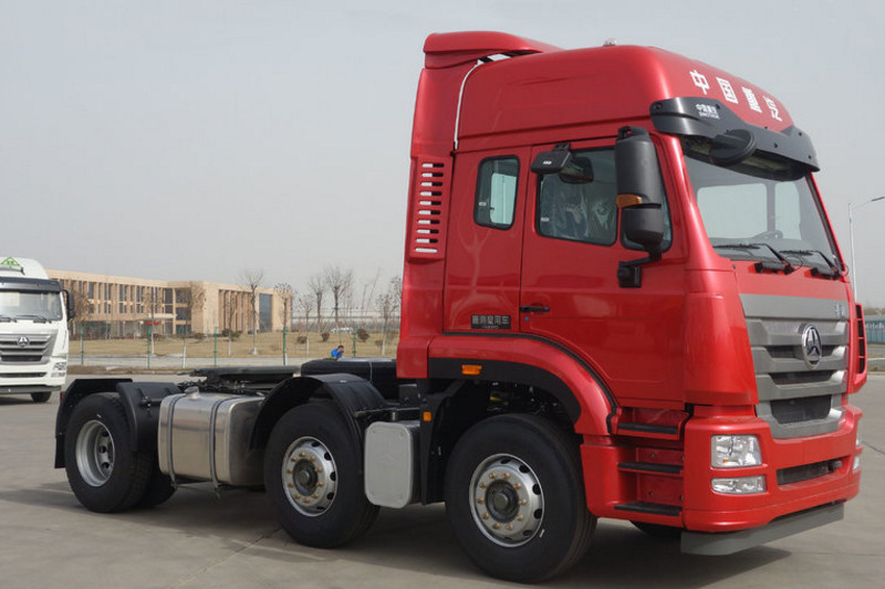 中国重汽 豪瀚J7B重卡 380马力 6X2  国五LNG牵引车(ZZ4255N27C6E1C)