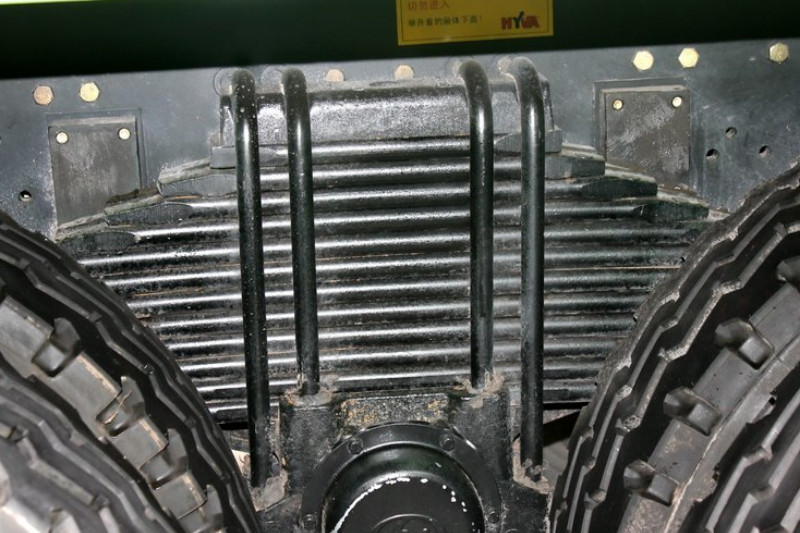 上汽红岩 新金刚重卡 350马力 6X4 5.6米 国四 自卸车(CQ3255HTG384)