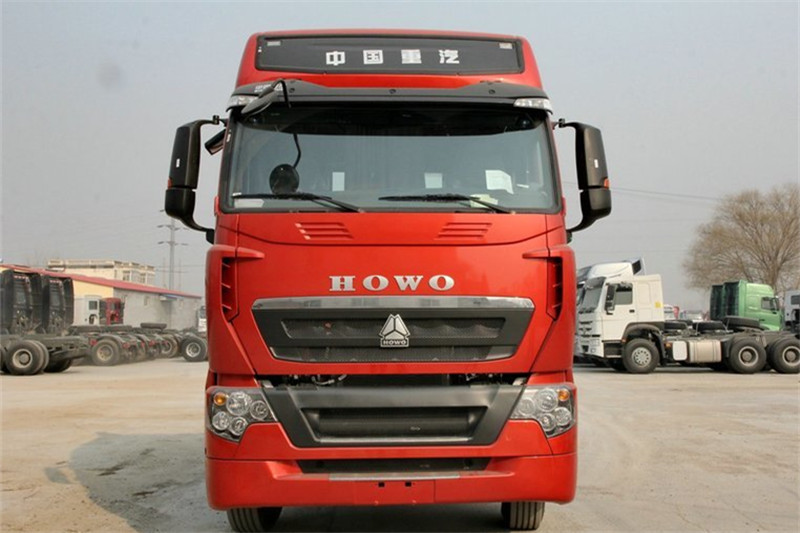 中国重汽 HOWO T7H重卡 400马力 6X2R 国四牵引车(后提升桥)(ZZ4257V323HD1)