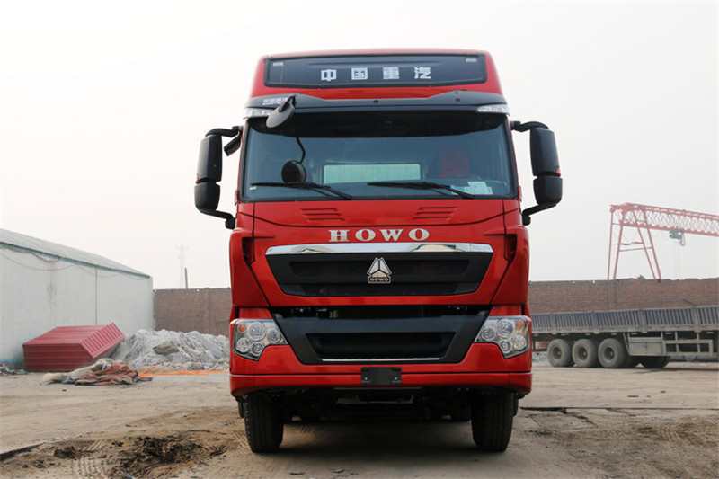 中国重汽 HOWO T7H重卡 440马力 6X4 国四牵引车(MCY11双后桥)(高顶)(ZZ4257V324HD1B)