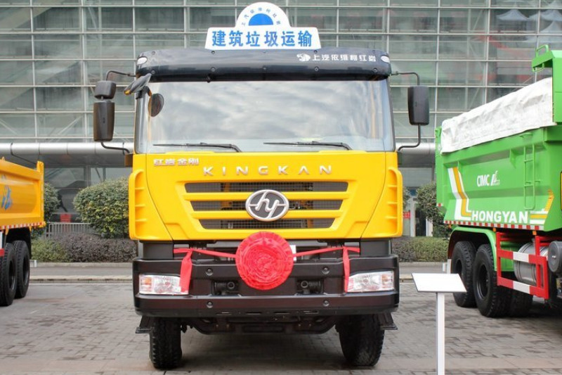 上汽红岩 新金刚重卡 336马力 6X4 5.6米 国四 自卸车(U型斗新型渣土车)(CQ3255HTG384)