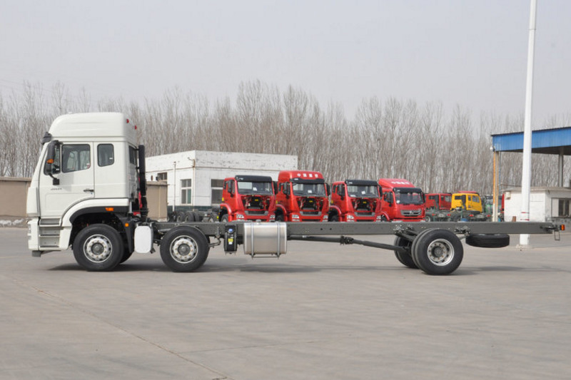 中国重汽 豪瀚J5G中卡 轻量化版 280马力 6X2 9.6米 国五栏板载货车(ZZ1255M56C3E1)