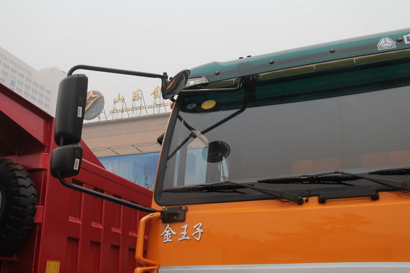 中国重汽 金王子重卡 340马力 6X4 5.7米 国四 自卸车(新型渣土车)(ZZ3251N3841D1)
