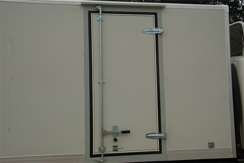 福田 奥铃捷运 重载版 113马力 4.2米 国四单排厢式轻卡(BJ5089XXY-BB)上装图片