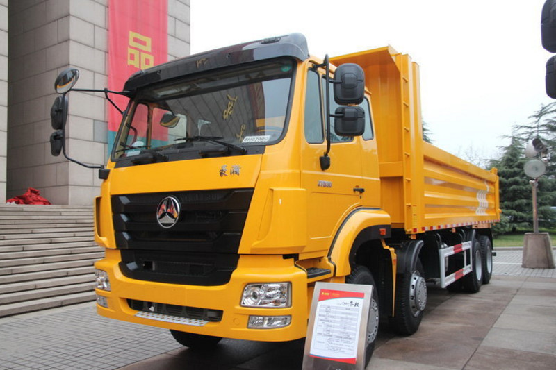 中国重汽 豪瀚J7B 310马力 8X4 7.8米 国四自卸车(ZZ3315M3866D1)