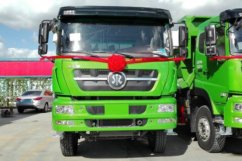 中国重汽 斯太尔D7B重卡 340马力 6X4 5.4米 国五 自卸车(ZZ5253ZLJN3841E1N)