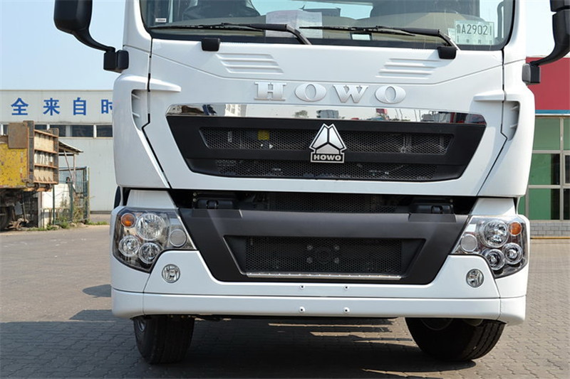 中国重汽 HOWO T5G重卡 350马力 6X4 国四牵引车(NVS7)(ZZ4257N324GD1)