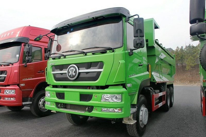 中国重汽 斯太尔M5G重卡 340马力 6X4 5.6米 国四 自卸车(ZZ3253N3841D1N)