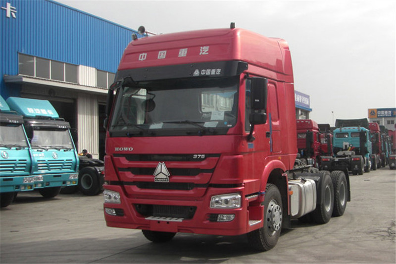 中国重汽 HOWO重卡 380马力 6X4  国四危险品牵引车(ZZ4257N3247D1W)