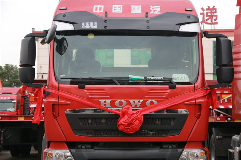 中国重汽 HOWO T5G重卡 340马力 4X2 国五牵引车(ZZ4187N361GE1)