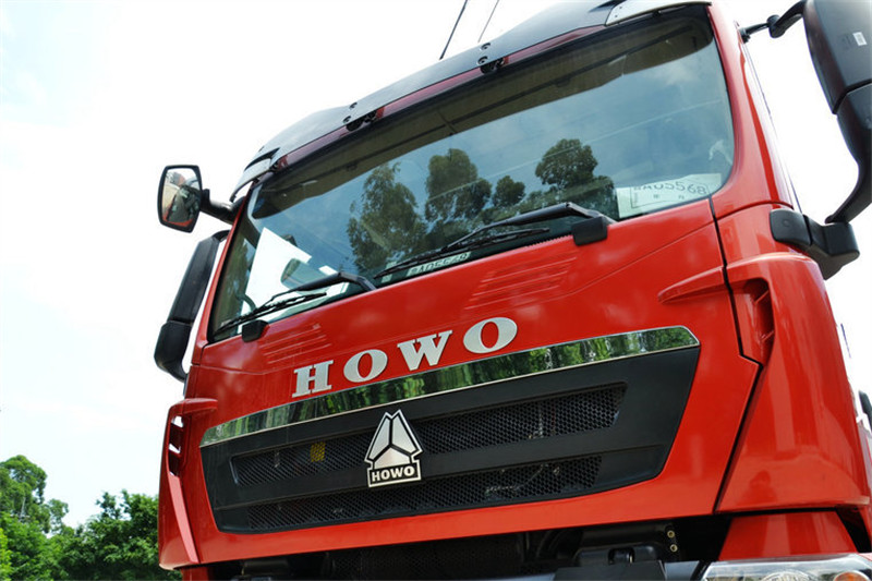 中国重汽 HOWO T5G重卡 340马力 4X2 国四牵引车(ZZ4187N361GD1)