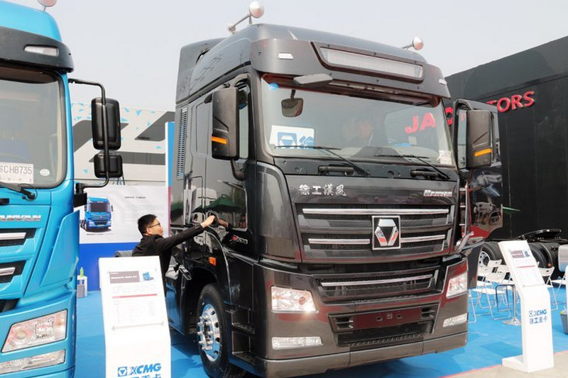 徐工 漢风G9重卡 530马力 6X4 国五 牵引车(NXG4260D5WC)