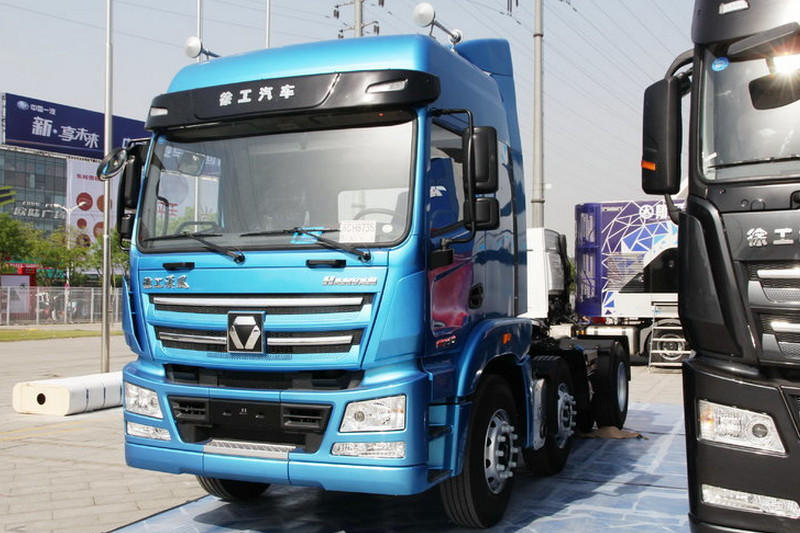 徐工 漢风G5重卡 310马力 6X2 国五 牵引车(NXG4250D5NB)