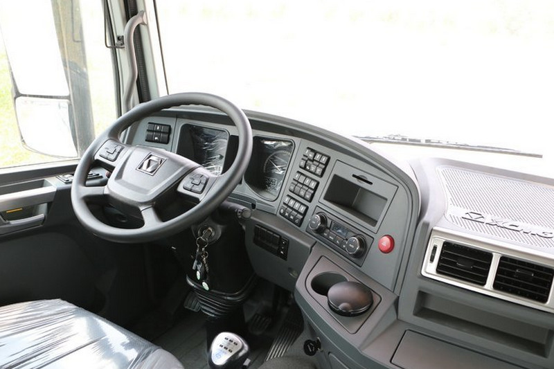 徐工 汉风g7重卡 460马力 6x4 国五 牵引车(加宽卧铺(nxg4250d5wc)