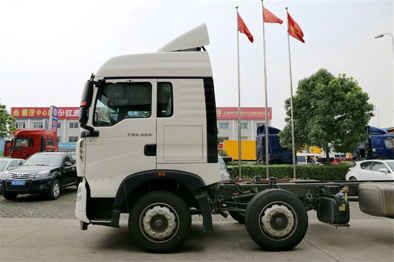 中国重汽 HOWO T5G重卡 310马力 6X2 9.6米 国五仓栅载货车(ZZ5257CCYM56CGE1)