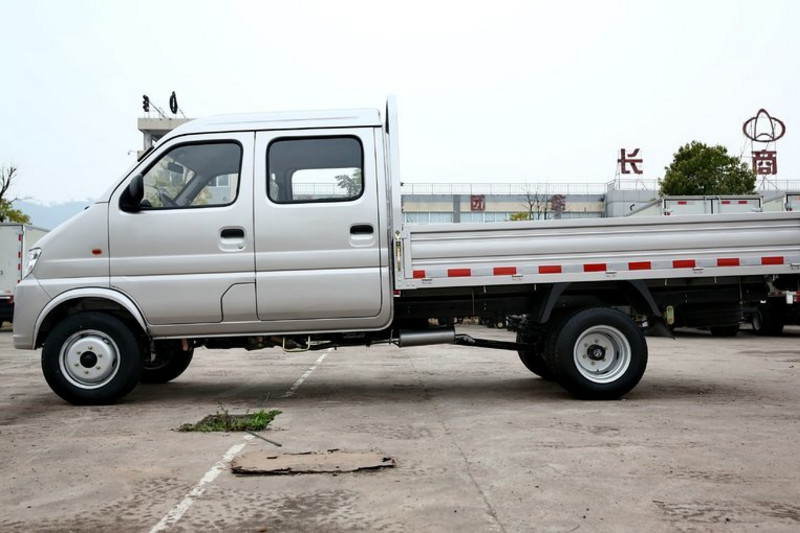 长安跨越 新豹二代 1.5L 112马力 汽油/CNG 2.6米 国五双排栏板微卡(SC1031AAS51CNG)