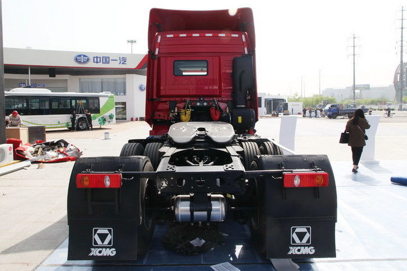 徐工 漢风G7重卡 430马力 6X4 国五危险品牵引车(NXG4259D5WC)