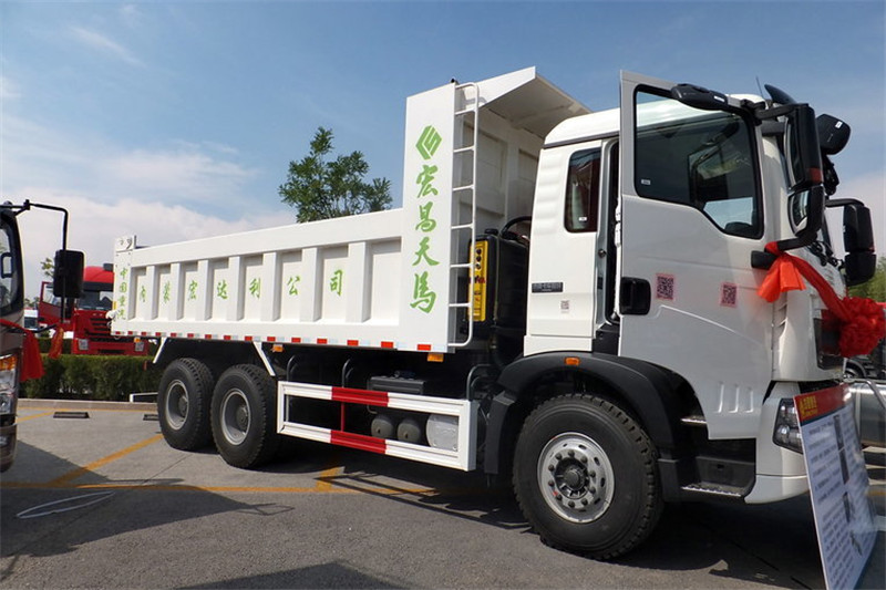 中国重汽 HOWO T5G系重卡 340马力 6X4 6.3米 国四自卸车(ZZ3257N414GD1)