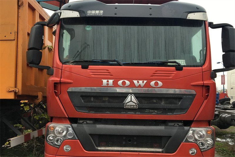 中国重汽 HOWO T5G系重卡 340马力 8X4 7.2米 国四自卸车(ZZ3317N356GD1)