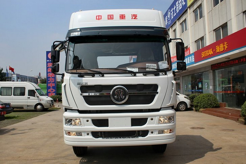 中国重汽 斯太尔D7B重卡 380马力 4X2 国五 牵引车(高顶)(ZZ4183N3611E1N)