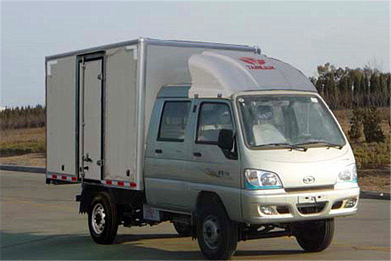 唐骏欧铃 赛菱A6 1.24L 88马力 汽油/CNG 2.5米 国四双排排厢式微卡(ZB5034XXYASC3F)