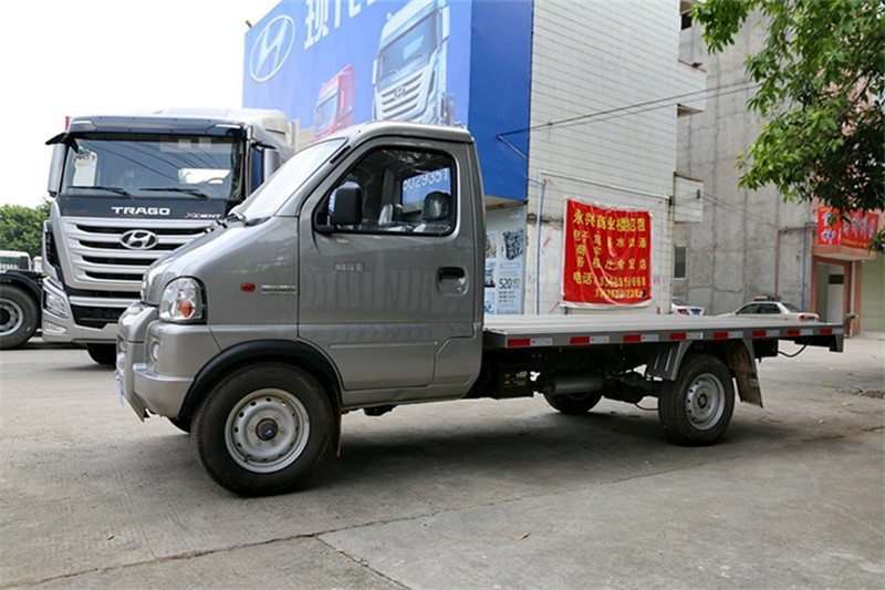 南骏汽车 瑞宝 1.8L 68马力 柴油 2.6米 国四双排仓栅式微卡(临工)(CNJ5030CCYRS33MC)