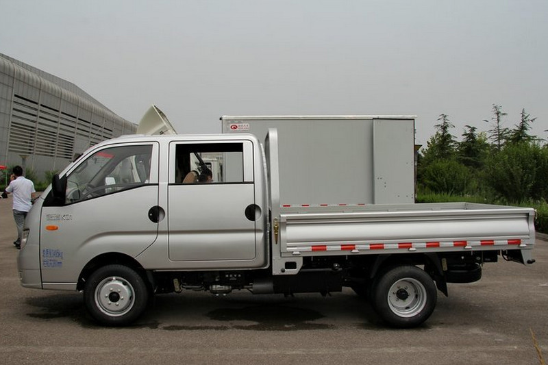 时代汽车 康瑞KQ1 129马力 2.7米 国四 双排栏板轻卡(BJ1036V4AV5-K1)