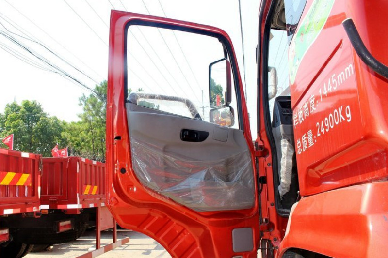 东风特商 375马力 8X4 7.8米 国四 自卸车(EQ3318VF5)