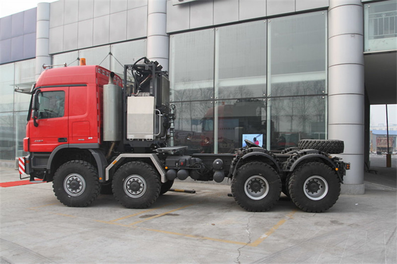 奔驰 Actros重卡 550马力 6X6 牵引车(大件牵引车)(型号3355AS)