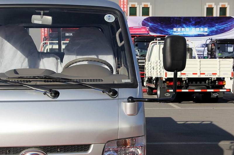 时代汽车 驭菱VQ5 1.5L 112马力 汽油 3.1米 国五 双排栏板微卡(BJ1036V4AV4-AB)