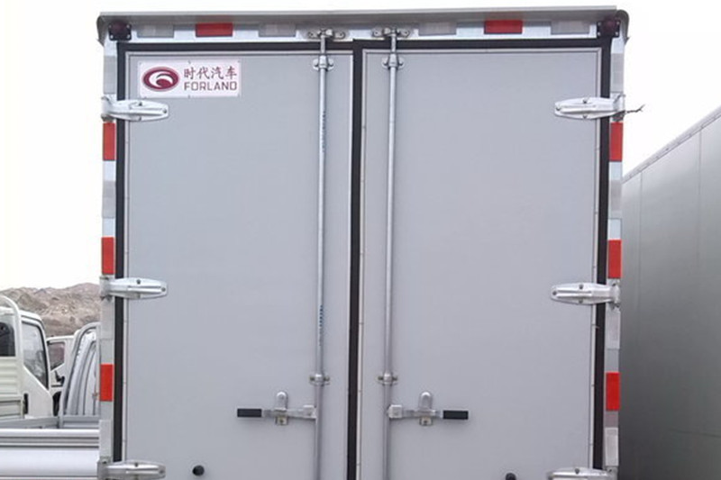 时代汽车 康瑞H2 103马力 4.2米 国五 单排厢式轻卡(BJ5043XXY-L4)