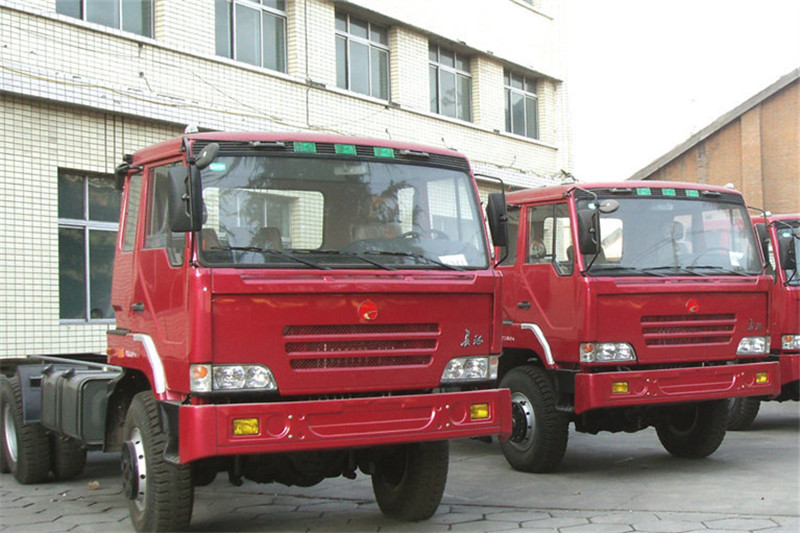 长征汽车 长征重卡 350马力 6X6 国五载货车底盘(CZ2257SU55)