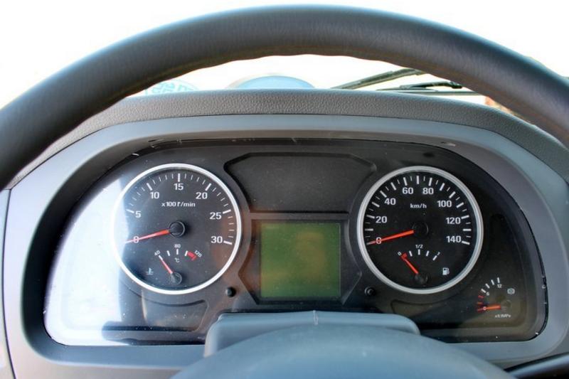 福田 欧曼ETX 6系重卡 220马力 6X2 国五9.5米载货车(BJ1257VMPHP-XA)