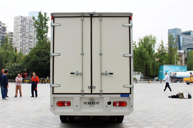吉利远程 E200 豪华版 4.2米单排厢式载货车(纯电动)(DNC5070XXYBEV01)