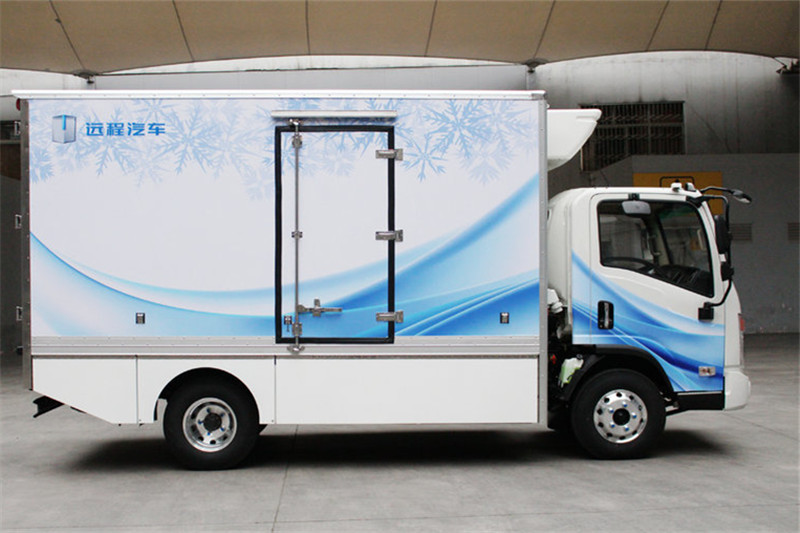 吉利远程 E200 豪华版 4.2米单排冷藏车(纯电动)