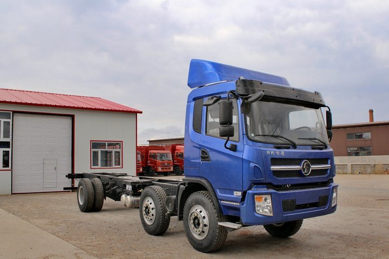 陕汽商用车 轩德X6中卡 轻量化版 220马力 4X2 6.8米 国五 栏板载货车(SX1168GP5)