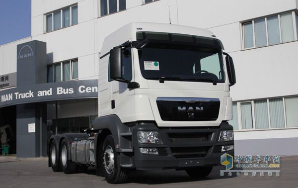 在物流行业升级的过程中,  德国曼牵引车也成为广大客户的首选车型